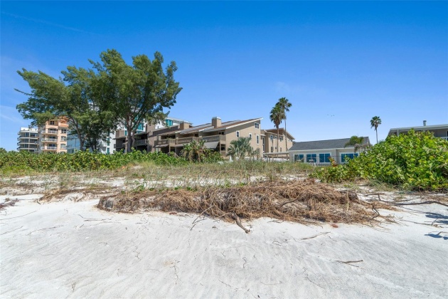 19810 GULF BOULEVARD, INDIAN SHORES, Florida 33785, 1 Bedroom Bedrooms, ,2 BathroomsBathrooms,Residential,For Sale,GULF,MFRU8215596