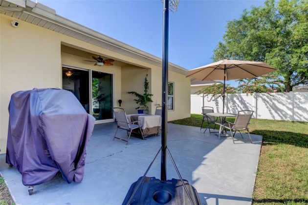 12403 CRICKLEWOOD DRIVE, SPRING HILL, Florida 34610, 4 Bedrooms Bedrooms, ,3 BathroomsBathrooms,Residential,For Sale,CRICKLEWOOD,MFRU8226467