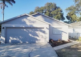 1004 OSAGE STREET, CLEARWATER, Florida 33755, 3 Bedrooms Bedrooms, ,2 BathroomsBathrooms,Residential,For Sale,OSAGE,MFRU8225146