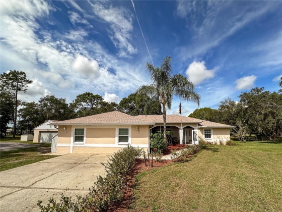 11735 LAKEWOOD DRIVE, HUDSON, Florida 34669, 4 Bedrooms Bedrooms, ,3 BathroomsBathrooms,Residential,For Sale,LAKEWOOD,MFRW7858518