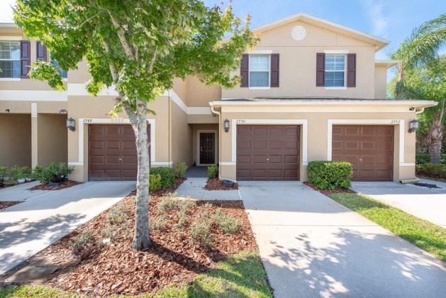 2750 HAMPTON GREEN LANE, BRANDON, Florida 33511, 2 Bedrooms Bedrooms, ,2 BathroomsBathrooms,Residential,For Sale,HAMPTON GREEN,MFRT3517538