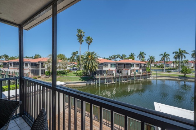 6294 BAHIA DEL MAR CIRCLE, SAINT PETERSBURG, Florida 33715, 2 Bedrooms Bedrooms, ,2 BathroomsBathrooms,Residential,For Sale,BAHIA DEL MAR,MFRU8237885