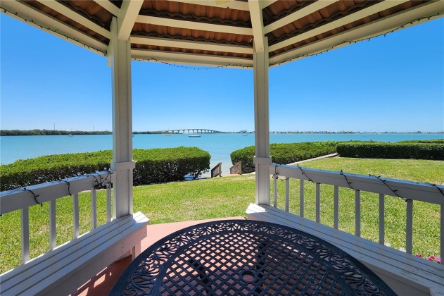 6294 BAHIA DEL MAR CIRCLE, SAINT PETERSBURG, Florida 33715, 2 Bedrooms Bedrooms, ,2 BathroomsBathrooms,Residential,For Sale,BAHIA DEL MAR,MFRU8237885