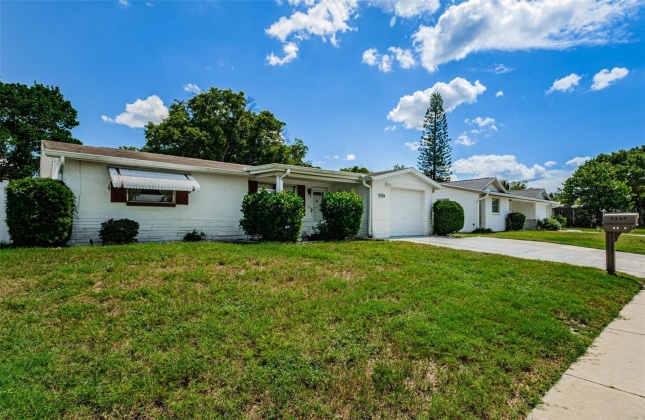 9240 LIDO LANE, PORT RICHEY, Florida 34668, 2 Bedrooms Bedrooms, ,1 BathroomBathrooms,Residential,For Sale,LIDO,MFRT3475466