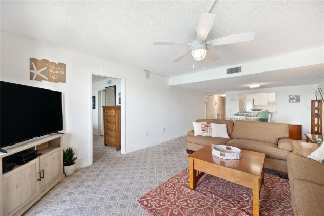 7700 SUN ISLAND DRIVE, SOUTH PASADENA, Florida 33707, 1 Bedroom Bedrooms, ,1 BathroomBathrooms,Residential,For Sale,SUN ISLAND,MFRU8238182