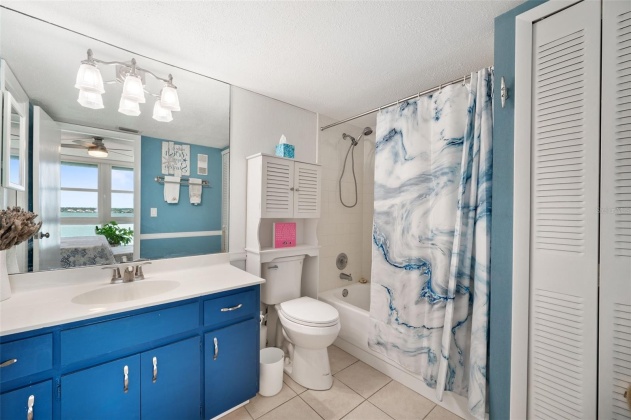 7700 SUN ISLAND DRIVE, SOUTH PASADENA, Florida 33707, 1 Bedroom Bedrooms, ,1 BathroomBathrooms,Residential,For Sale,SUN ISLAND,MFRU8238182