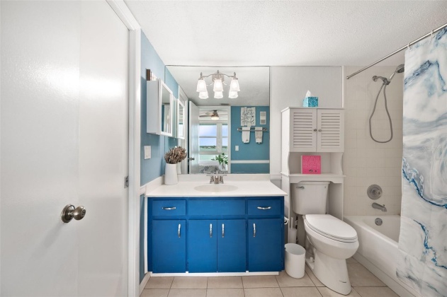 7700 SUN ISLAND DRIVE, SOUTH PASADENA, Florida 33707, 1 Bedroom Bedrooms, ,1 BathroomBathrooms,Residential,For Sale,SUN ISLAND,MFRU8238182