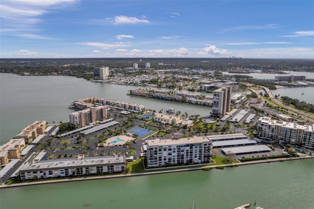 7700 SUN ISLAND DRIVE, SOUTH PASADENA, Florida 33707, 1 Bedroom Bedrooms, ,1 BathroomBathrooms,Residential,For Sale,SUN ISLAND,MFRU8238182