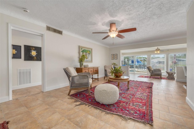 5623 BAYOU GRANDE BOULEVARD, SAINT PETERSBURG, Florida 33703, 3 Bedrooms Bedrooms, ,2 BathroomsBathrooms,Residential,For Sale,BAYOU GRANDE,MFRT3517358