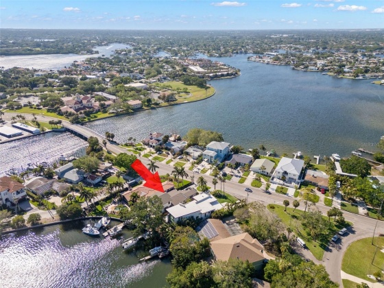 3327 OVERLOOK DRIVE, SAINT PETERSBURG, Florida 33703, 3 Bedrooms Bedrooms, ,3 BathroomsBathrooms,Residential,For Sale,OVERLOOK,MFRU8238345