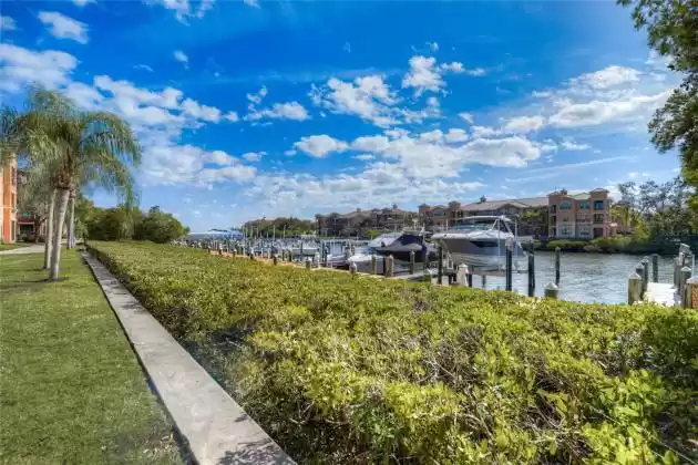 2733 VIA CIPRIANI, CLEARWATER, Florida 33764, 3 Bedrooms Bedrooms, ,2 BathroomsBathrooms,Residential,For Sale,VIA CIPRIANI,MFRU8225775
