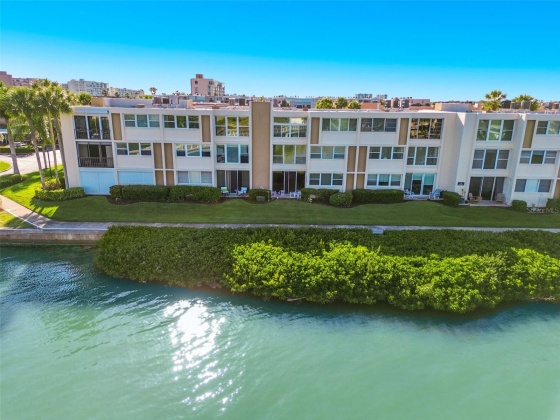 7465 BAY ISLAND DRIVE, SOUTH PASADENA, Florida 33707, 2 Bedrooms Bedrooms, ,2 BathroomsBathrooms,Residential,For Sale,BAY ISLAND,MFRU8238284