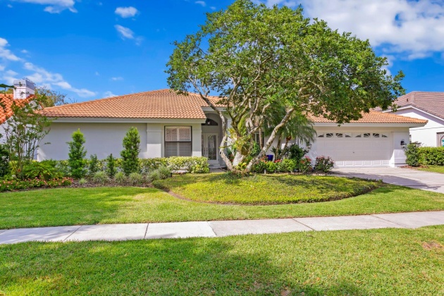 9115 CANBERLEY DRIVE, TAMPA, Florida 33647, 4 Bedrooms Bedrooms, ,3 BathroomsBathrooms,Residential,For Sale,CANBERLEY,MFRT3517241