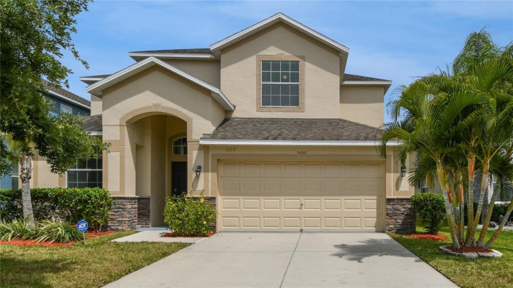 529 VISTA RIDGE DRIVE, RUSKIN, Florida 33570, 5 Bedrooms Bedrooms, ,3 BathroomsBathrooms,Residential,For Sale,VISTA RIDGE,MFRT3517402