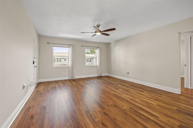 6970 AVENUE DES PALAIS, SOUTH PASADENA, Florida 33707, 1 Bedroom Bedrooms, ,1 BathroomBathrooms,Residential,For Sale,AVENUE DES PALAIS,MFRU8238201