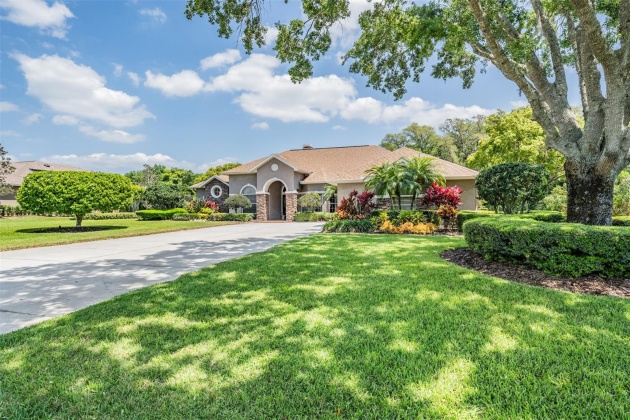 1348 OAK MEADOW POINT, NEW PORT RICHEY, Florida 34655, 4 Bedrooms Bedrooms, ,3 BathroomsBathrooms,Residential,For Sale,OAK MEADOW,MFRU8237963