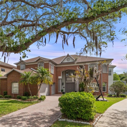 2212 CYPRESS HOLLOW COURT, SAFETY HARBOR, Florida 34695, 5 Bedrooms Bedrooms, ,4 BathroomsBathrooms,Residential,For Sale,CYPRESS HOLLOW,MFRU8238546