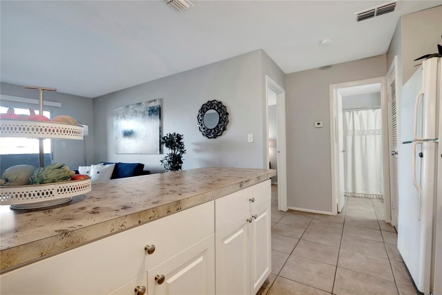 1400 GANDY BOULEVARD, SAINT PETERSBURG, Florida 33702, 1 Bedroom Bedrooms, ,1 BathroomBathrooms,Residential,For Sale,GANDY,MFRT3518519