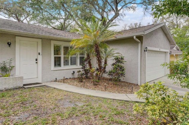 9 HARBOR COVE STREET, SAFETY HARBOR, Florida 34695, 3 Bedrooms Bedrooms, ,2 BathroomsBathrooms,Residential,For Sale,HARBOR COVE,MFRT3518201