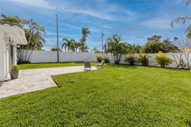 987 BOCA CIEGA ISLE DRIVE, ST PETE BEACH, Florida 33706, 2 Bedrooms Bedrooms, ,2 BathroomsBathrooms,Residential,For Sale,BOCA CIEGA ISLE,MFRU8228060