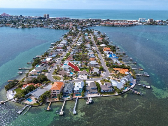 987 BOCA CIEGA ISLE DRIVE, ST PETE BEACH, Florida 33706, 2 Bedrooms Bedrooms, ,2 BathroomsBathrooms,Residential,For Sale,BOCA CIEGA ISLE,MFRU8228060