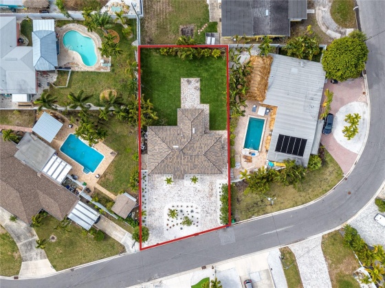 987 BOCA CIEGA ISLE DRIVE, ST PETE BEACH, Florida 33706, 2 Bedrooms Bedrooms, ,2 BathroomsBathrooms,Residential,For Sale,BOCA CIEGA ISLE,MFRU8228060