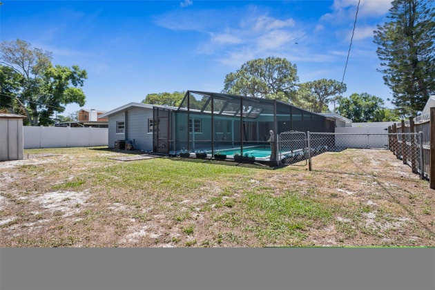 2421 67TH AVENUE, SAINT PETERSBURG, Florida 33712, 3 Bedrooms Bedrooms, ,2 BathroomsBathrooms,Residential,For Sale,67TH,MFRU8238609