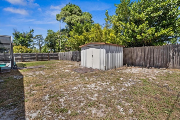 2421 67TH AVENUE, SAINT PETERSBURG, Florida 33712, 3 Bedrooms Bedrooms, ,2 BathroomsBathrooms,Residential,For Sale,67TH,MFRU8238609