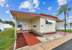 82124 B STREET, PINELLAS PARK, Florida 33781, 2 Bedrooms Bedrooms, ,1 BathroomBathrooms,Residential,For Sale,B,MFRT3516943