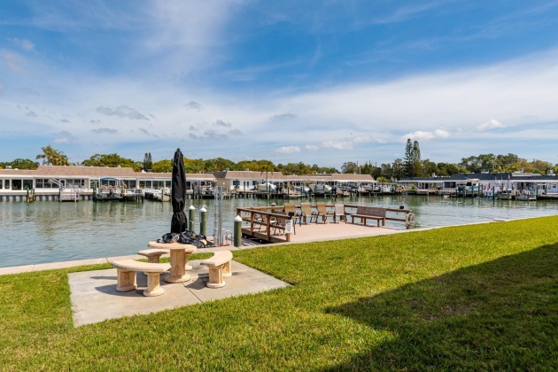 1 BOCA CIEGA POINT BOULEVARD, ST PETERSBURG, Florida 33708, 2 Bedrooms Bedrooms, ,2 BathroomsBathrooms,Residential,For Sale,BOCA CIEGA POINT,MFRU8235062