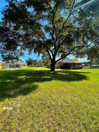 6604 PLOVER COURT, SEFFNER, Florida 33584, 4 Bedrooms Bedrooms, ,3 BathroomsBathrooms,Residential,For Sale,PLOVER,MFRT3515085