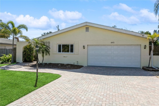 10472 ORANGE BLOSSOM LANE, SEMINOLE, Florida 33772, 3 Bedrooms Bedrooms, ,2 BathroomsBathrooms,Residential,For Sale,ORANGE BLOSSOM,MFRU8238161