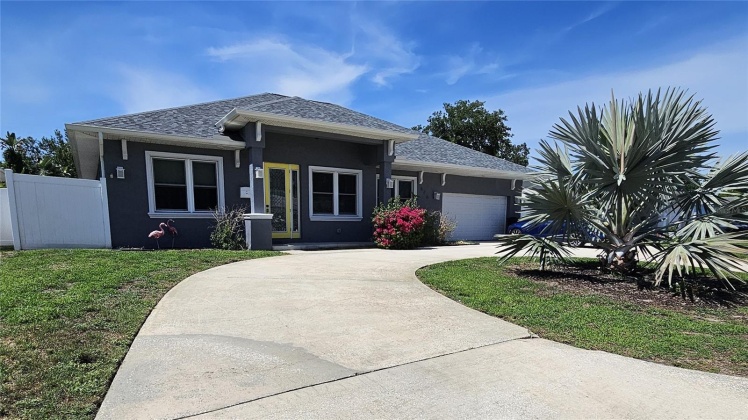 820 50TH AVENUE, ST PETERSBURG, Florida 33705, 4 Bedrooms Bedrooms, ,3 BathroomsBathrooms,Residential,For Sale,50TH,MFRU8236061