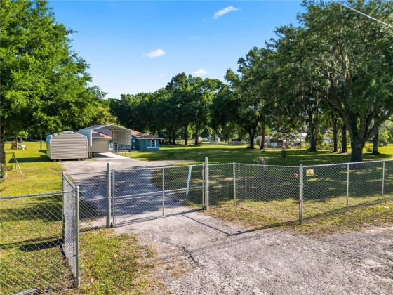 37215 FRAZEE HILL ROAD, DADE CITY, Florida 33523, 4 Bedrooms Bedrooms, ,3 BathroomsBathrooms,Residential,For Sale,FRAZEE HILL,MFRL4944003