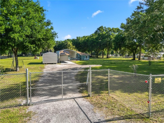 37215 FRAZEE HILL ROAD, DADE CITY, Florida 33523, 4 Bedrooms Bedrooms, ,3 BathroomsBathrooms,Residential,For Sale,FRAZEE HILL,MFRL4944003