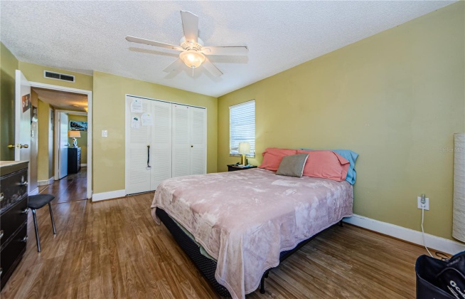 231 MCMULLEN BOOTH ROAD, CLEARWATER, Florida 33759, 2 Bedrooms Bedrooms, ,1 BathroomBathrooms,Residential,For Sale,MCMULLEN BOOTH,MFRU8216829