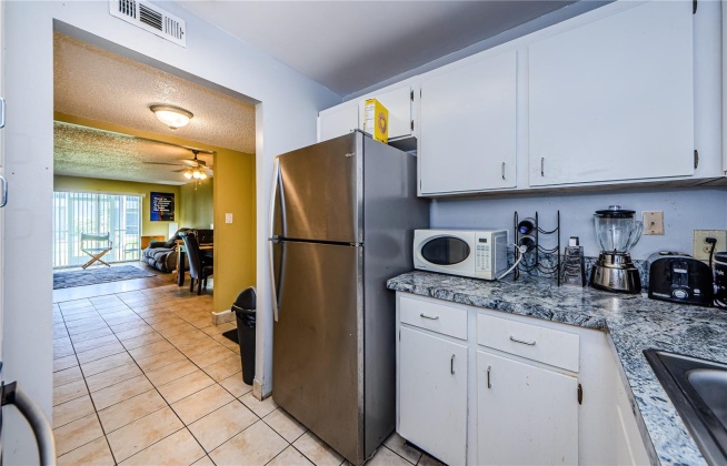 231 MCMULLEN BOOTH ROAD, CLEARWATER, Florida 33759, 2 Bedrooms Bedrooms, ,1 BathroomBathrooms,Residential,For Sale,MCMULLEN BOOTH,MFRU8216829