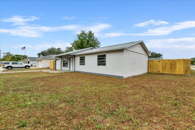 12233 SMOKEY DRIVE, HUDSON, Florida 34669, 3 Bedrooms Bedrooms, ,2 BathroomsBathrooms,Residential,For Sale,SMOKEY,MFRT3486329