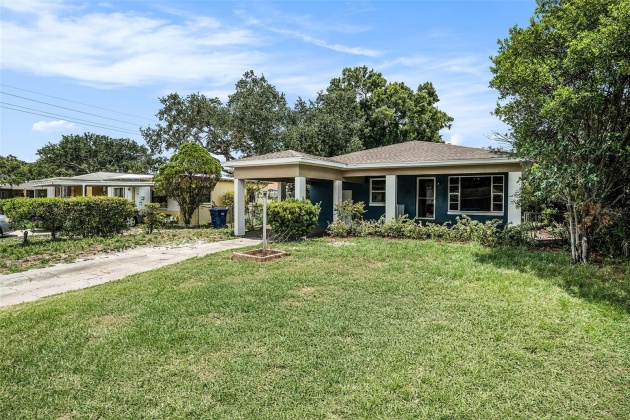 1119 NASSAU STREET, TAMPA, Florida 33607, 2 Bedrooms Bedrooms, ,1 BathroomBathrooms,Residential,For Sale,NASSAU,MFRT3518649