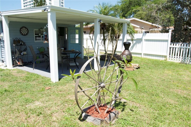 964 67TH STREET, SAINT PETERSBURG, Florida 33707, 2 Bedrooms Bedrooms, ,1 BathroomBathrooms,Residential,For Sale,67TH,MFRU8238932