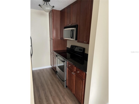 11901 4TH STREET, SAINT PETERSBURG, Florida 33716, 1 Bedroom Bedrooms, ,1 BathroomBathrooms,Residential,For Sale,4TH,MFRO6195751