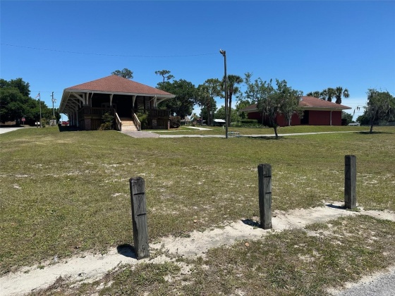 4801 AIRPORT ROAD, ZEPHYRHILLS, Florida 33542, 2 Bedrooms Bedrooms, ,2 BathroomsBathrooms,Residential,For Sale,AIRPORT,MFRU8237951