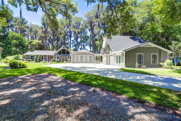 3527 SADDLE BACK LANE, LUTZ, Florida 33548, 5 Bedrooms Bedrooms, ,3 BathroomsBathrooms,Residential,For Sale,SADDLE BACK,MFRT3519233