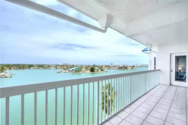 9359 BLIND PASS ROAD, ST PETE BEACH, Florida 33706, 3 Bedrooms Bedrooms, ,2 BathroomsBathrooms,Residential,For Sale,BLIND PASS,MFRU8238168