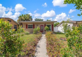 705 71ST AVENUE, SAINT PETERSBURG, Florida 33702, 2 Bedrooms Bedrooms, ,1 BathroomBathrooms,Residential,For Sale,71ST,MFRT3519340