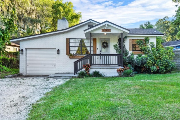 1709 HILLSIDE DRIVE, TAMPA, Florida 33610, 3 Bedrooms Bedrooms, ,2 BathroomsBathrooms,Residential,For Sale,HILLSIDE,MFRU8239195