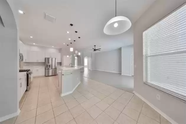 10414 CANARY ISLE DRIVE, TAMPA, Florida 33647, 4 Bedrooms Bedrooms, ,4 BathroomsBathrooms,Residential,For Sale,CANARY ISLE,MFRT3520205