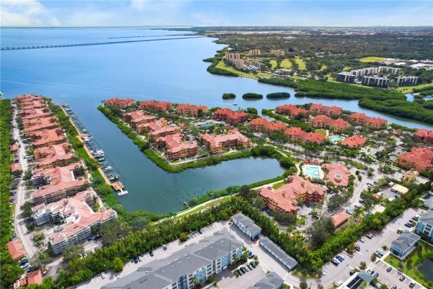 2755 VIA CAPRI, CLEARWATER, Florida 33764, 2 Bedrooms Bedrooms, ,2 BathroomsBathrooms,Residential,For Sale,VIA CAPRI,MFRU8215143