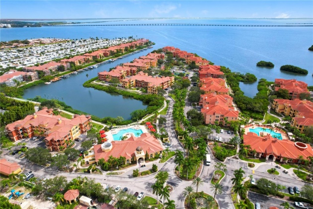 2755 VIA CAPRI, CLEARWATER, Florida 33764, 2 Bedrooms Bedrooms, ,2 BathroomsBathrooms,Residential,For Sale,VIA CAPRI,MFRU8215143