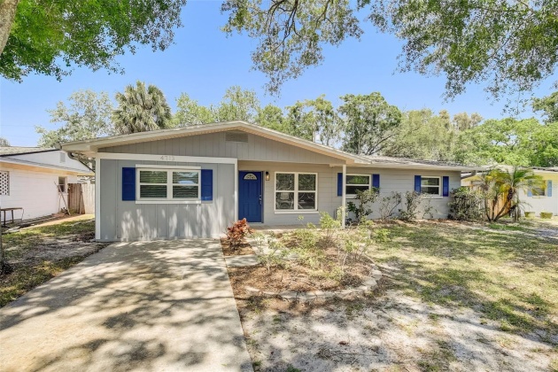 4713 COACHMAN AVENUE, TAMPA, Florida 33611, 4 Bedrooms Bedrooms, ,2 BathroomsBathrooms,Residential,For Sale,COACHMAN,MFRT3492386